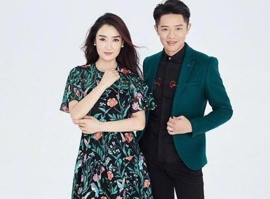 带你看看玲花的复式豪宅：卧室铺满名贵木地板